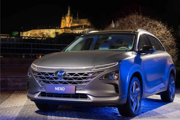 Vodíkový elektromobil Hyundai NEXO poprvé v ČR