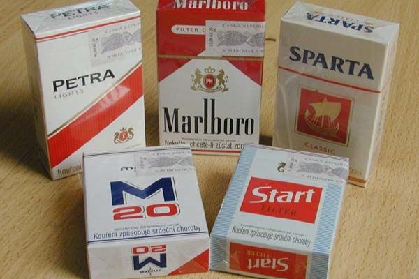 Z prodejny v Boru zmizely peníze a cigarety