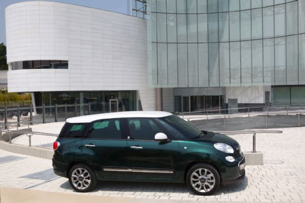 Fiat 500L Living nabízí maximální prostor pro rodiny z Plzeňského kraje
