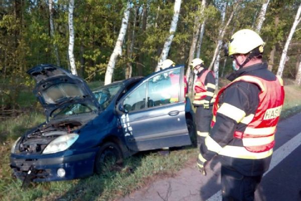 Cheb: U Jesenice došlo k dopravní nehodě se zraněním