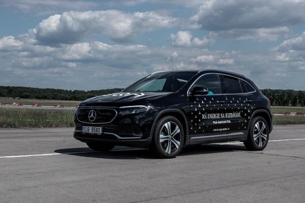 Komfort, bezpečnost i luxus, to vše nabízí nový Mercedes EQA, který pořídíte u VSP Auto v Plzni