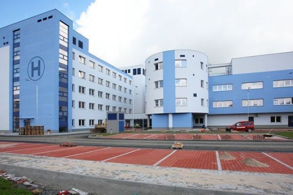 Kraj vybuduje urgentní příjmy ve svých nemocnicích Kraj vybuduje urgentní příjmy ve svých nemocnicích