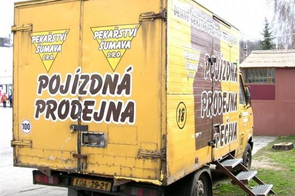 Na Horažďovicku je hitem pojízdná prodejna Na Horažďovicku je hitem pojízdná prodejna
