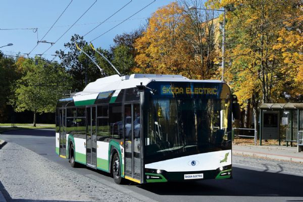 Plzeň posílí o nové bateriové trolejbusy ze Škody Transportation