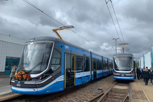 Škodovácké tramvaje už vozí cestující v Chemnitzu