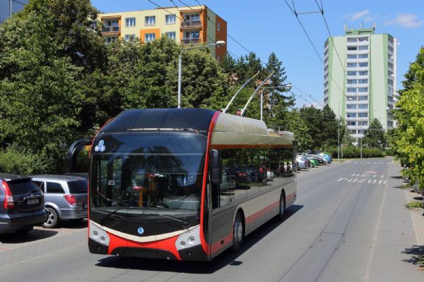 V Jihlavě jezdí nové trolejbusy od Škody Electric