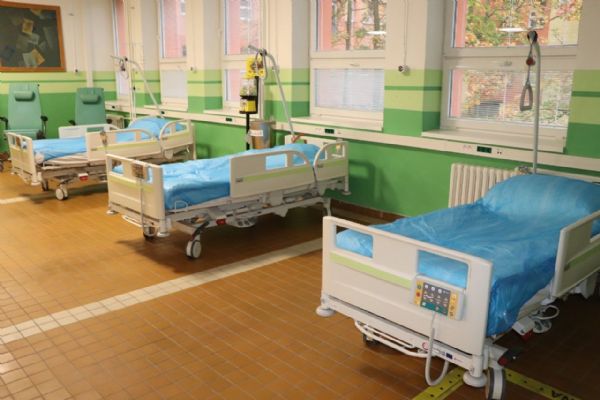 Ve FN Plzeň funguje nový covidový příjem Ve FN Plzeň funguje nový covidový příjem
