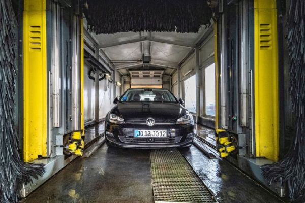 10 automyček v Ostravě: stručný přehled, kde umýt auto