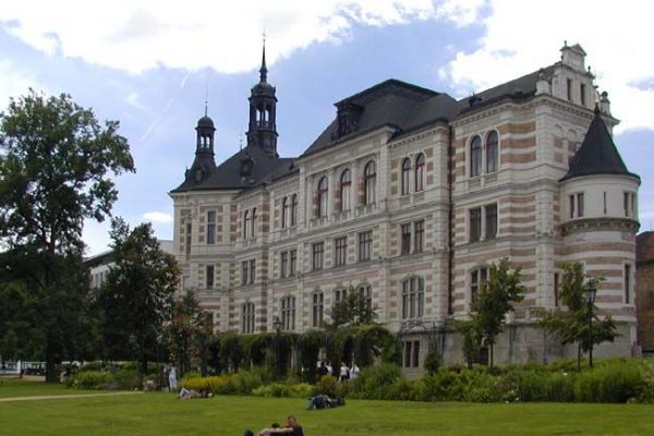 Až 155 milionů korun dá Plzeň na obnovu parků