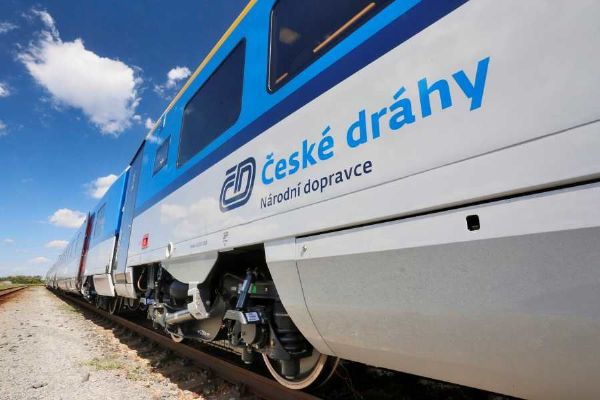 České dráhy posilují spoje na konec prázdnin: rezervujte včas! České dráhy posilují spoje na konec prázdnin: rezervujte včas!