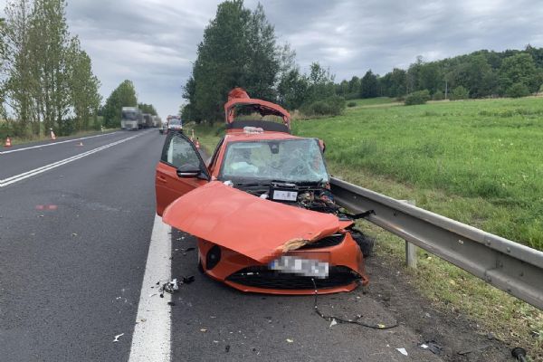 Horní Tašovice: Při dopravní nehodě bylo zraněno pět osob Horní Tašovice: Při dopravní nehodě bylo zraněno pět osob