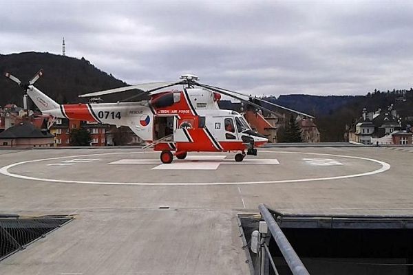 Karlovy Vary: Rada kraje schválila vyhlášení veřejné zakázky na modernizaci heliportu Karlovy Vary: Rada kraje schválila vyhlášení veřejné zakázky na modernizaci heliportu