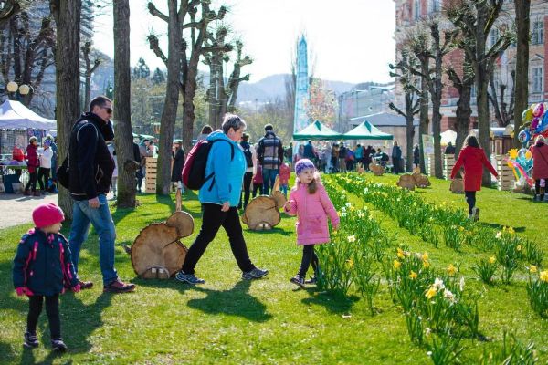 Karlovy Vary: Užijte si Velikonoce v centru města i na Linhartu