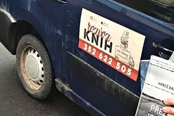 Sokolov: Senioři a hendikepovaní mohou využít rozvoz knih Sokolov: Senioři a hendikepovaní mohou využít rozvoz knih