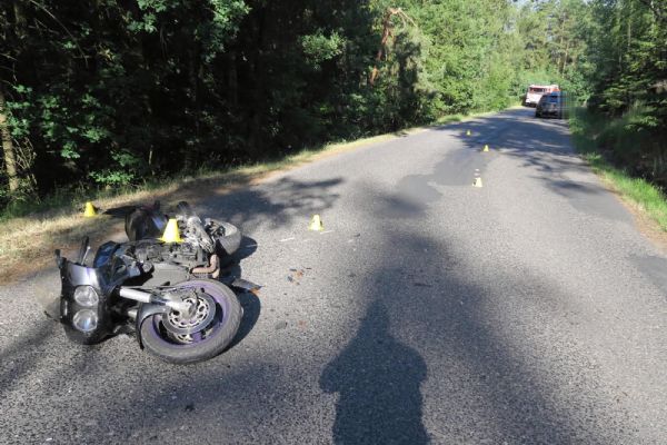 Vřesová:  Došlo k těžkému zranění motocyklisty