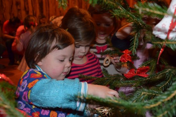 Děti z lesní školky Medvíďata si užily vánoční slavnost