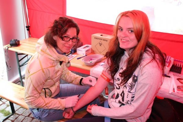 Sedmnáct lidí se v Rokycanech přihlásilo do registru dárců kostní dřeně