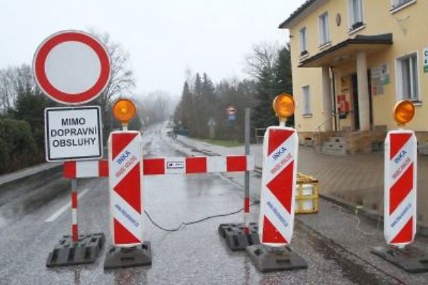 V Plzeňském kraji začínají opravy silnic, nejdražší je už probíhající u Liblína