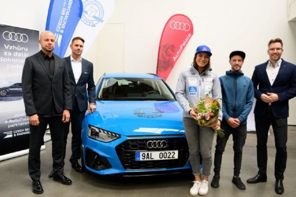 Čeští lyžaři ve vozech Audi