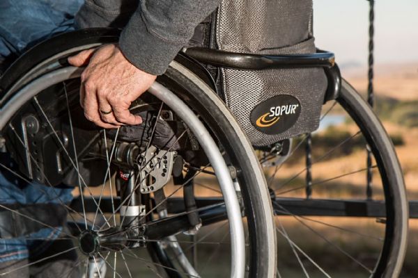 Umění nezná hranice. Handicapovaní umělci dostali Cenu hejtmana. Umění nezná hranice. Handicapovaní umělci dostali Cenu hejtmana.