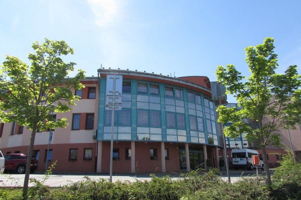 Pečovatelé testovali gerontooblek. Pomůže jim vcítit se do situace seniorů Pečovatelé testovali gerontooblek. Pomůže jim vcítit se do situace seniorů