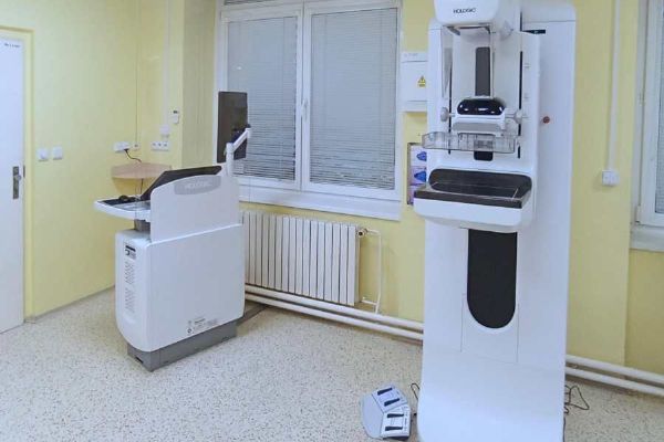 Písecká nemocnice revolučně diagnostikuje rakovinu prsu novým 3D mamografem Písecká nemocnice revolučně diagnostikuje rakovinu prsu novým 3D mamografem