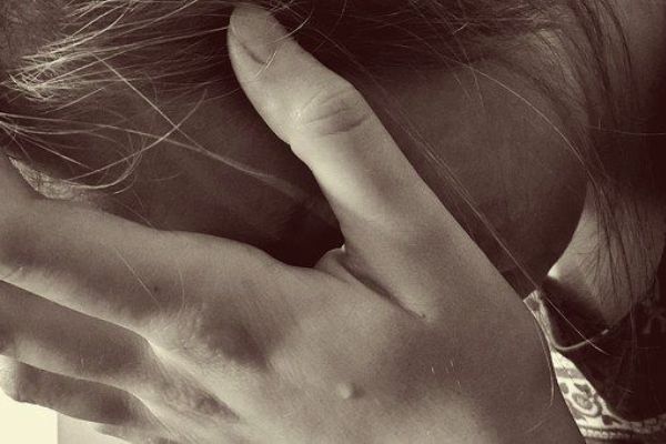 Chebsko: Zabitím vyhrožoval své bývalé přítelkyni i nezletilé dceři