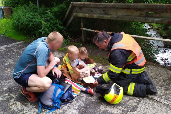Horní Slavkov: Při nehodě byly lehce zraněny dvě děti