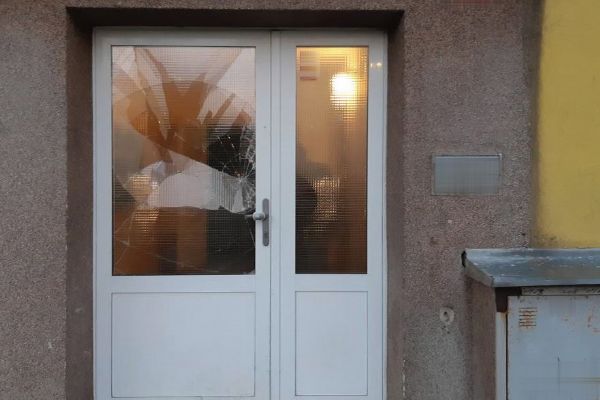 Rotava: Vulgárně urážel nájemníky panelového domu