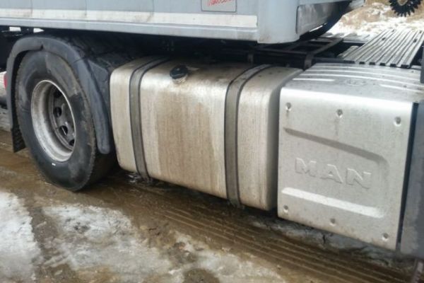 Teplá: Z nákladního vozidla odcizil kolem 250 litrů nafty
