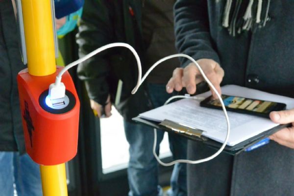 Nové autobusy v Třebíči budou mít WiFi připojení i nabíječku na mobil