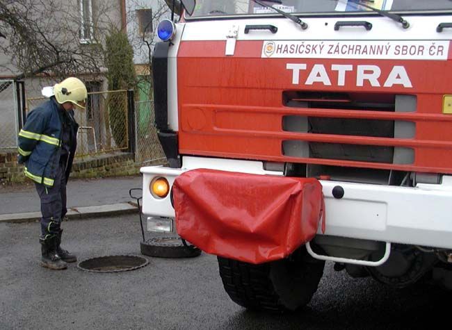 Kraj podpoří dobrovolné i profesionální hasiče, miliony dostanou ve Staňkově