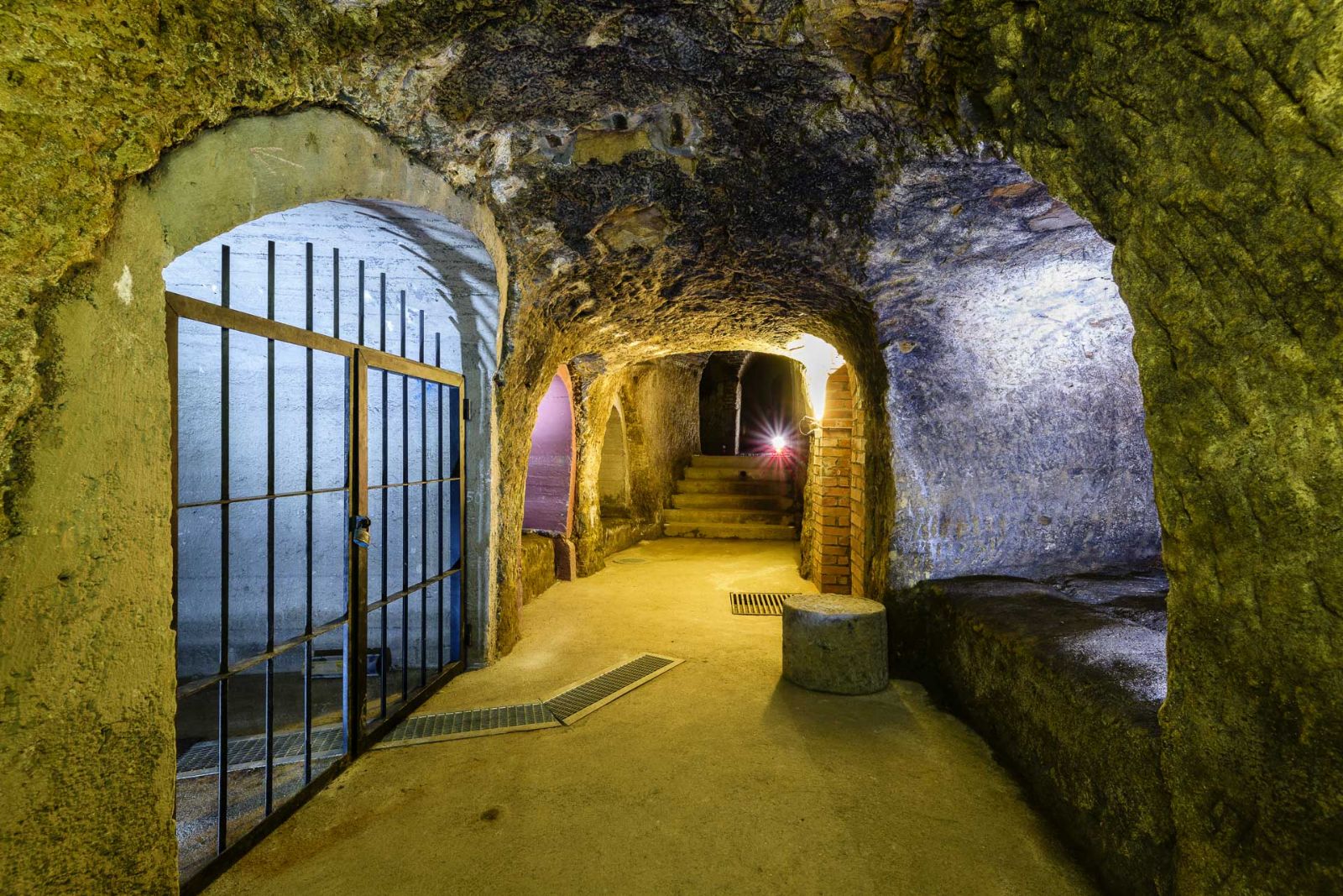 Tip na zážitek: Speciální prohlídky plzeňského podzemí za svitu baterek 