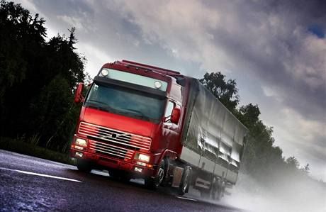 České a německé pohraniční obce bojují společně proti kamionům