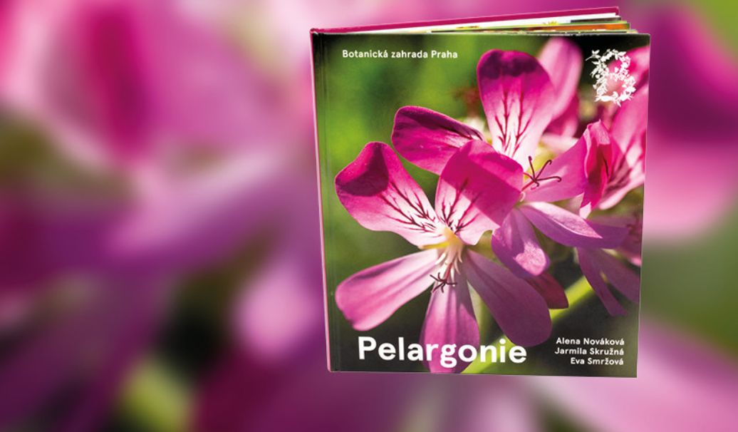 Knihu pražské botanické zahrady Pelargonie pokřtili Spejbl s Hurvínkem