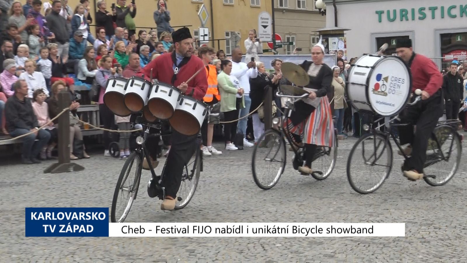 Cheb: Festival FIJO nabídl i unikátní Bicycle showband (TV Západ)
