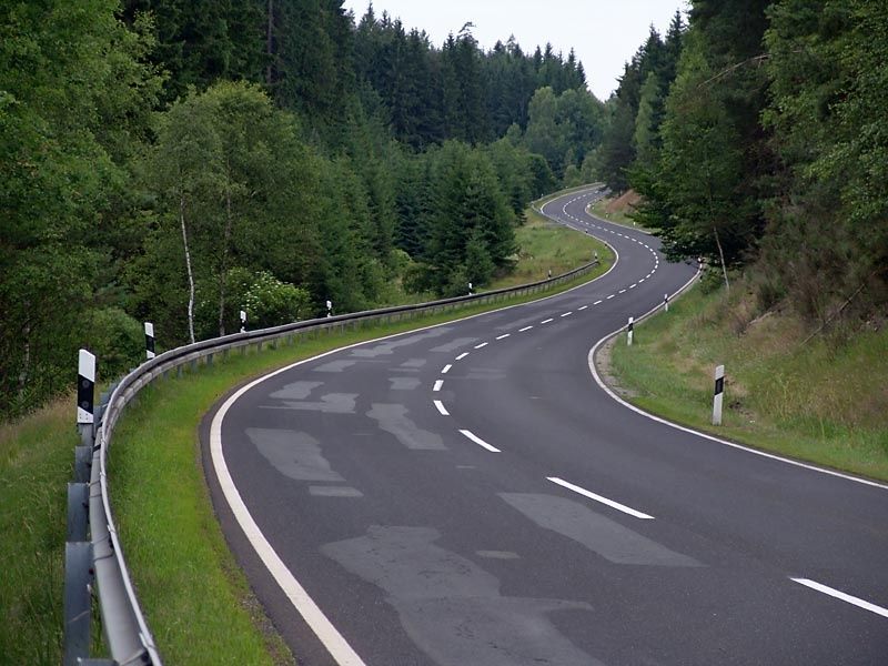 Region: Na opravy silnic půjde letos navíc 100 milionů